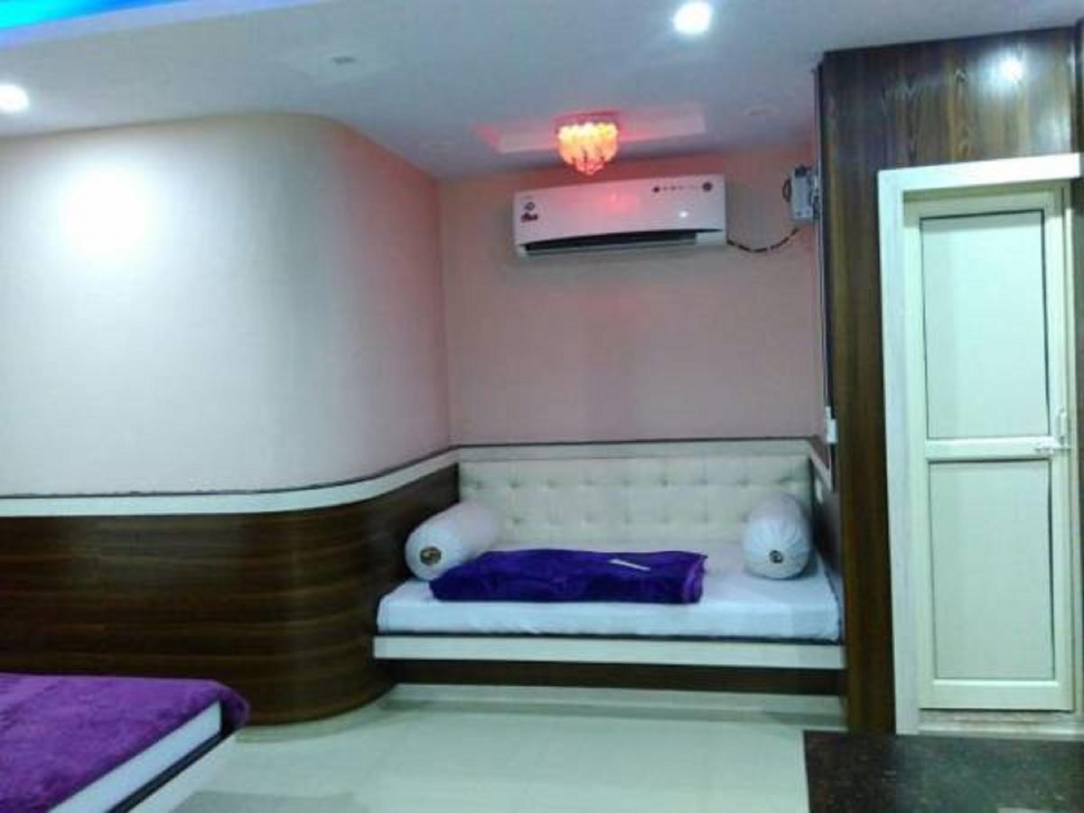 Hotel Blue Star Datia 외부 사진