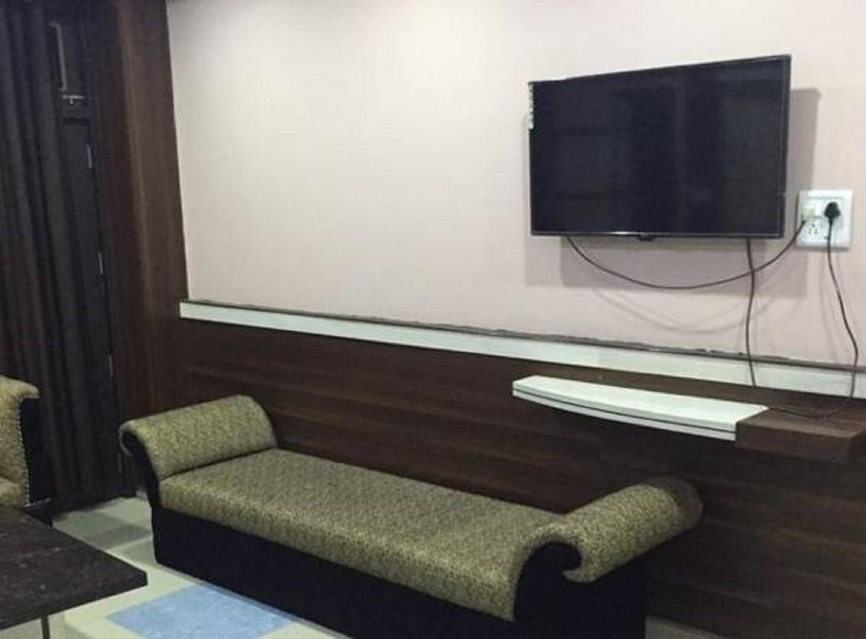 Hotel Blue Star Datia 외부 사진